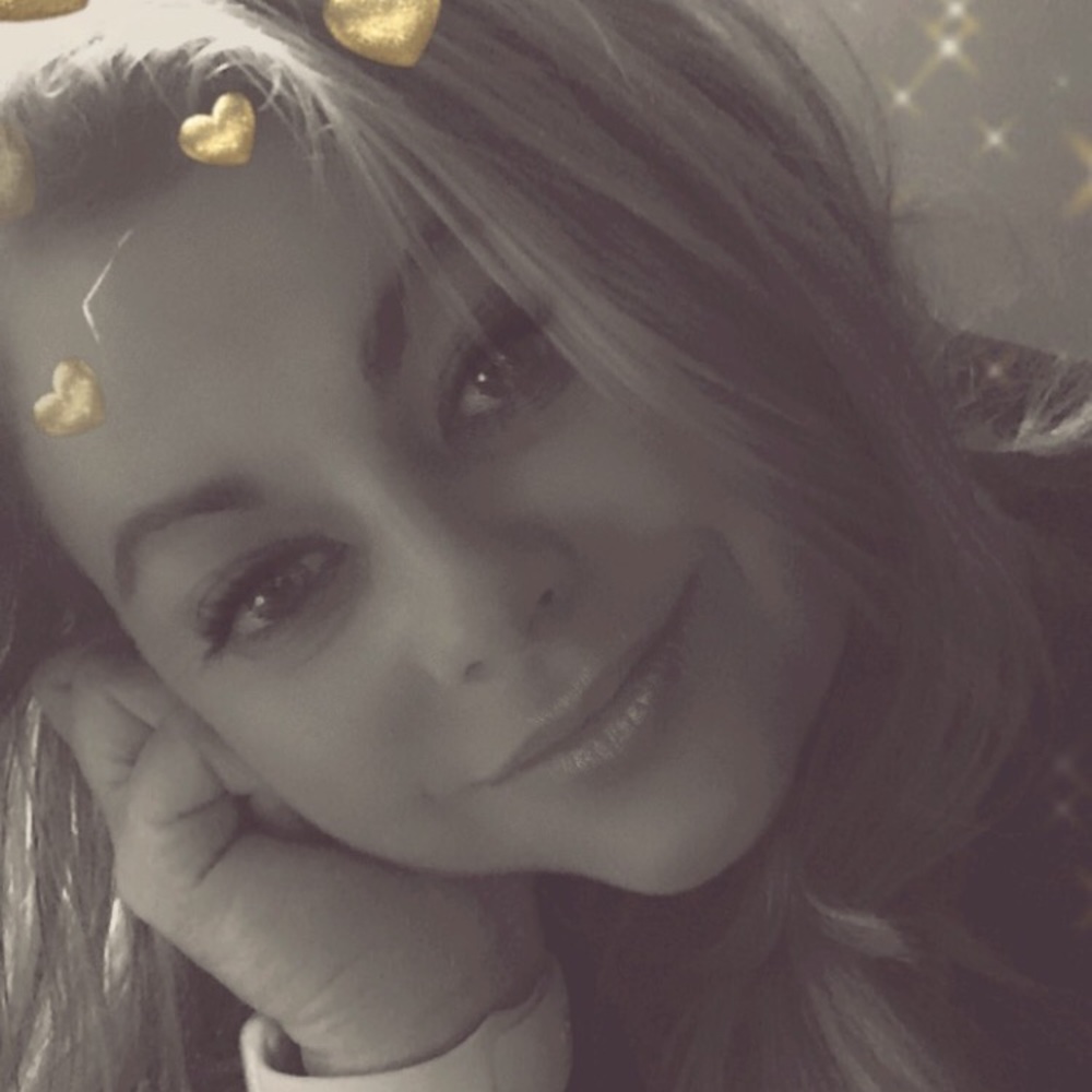 Meet your Posher, Stephanie